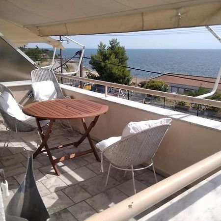 Super View Seafront Apartment Nea Michaniona Extérieur photo